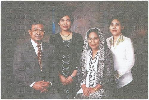 003 A. Tadjudin Suwanda keluarga