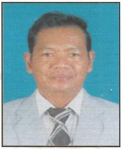 012 Abdul Rochmad R tua