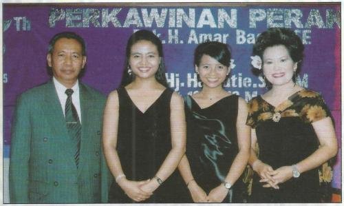 048 Amar Basari keluarga