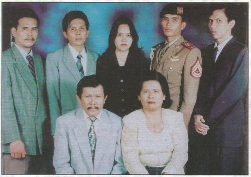 056 Anggiat Hasoloan Sinaga keluarga