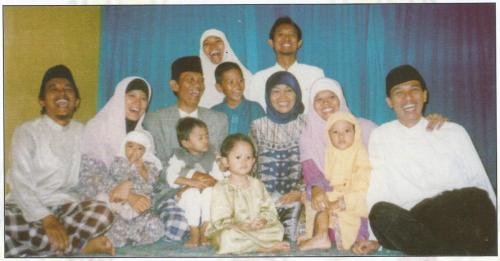 064 Arkani Kusuma keluarga