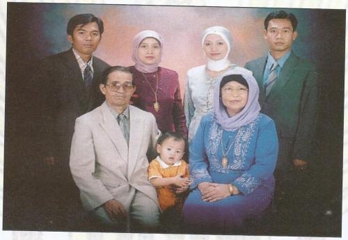 074 Ayub Yunus keluarga