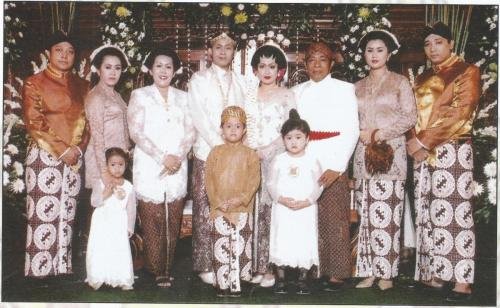 378 Sadjoko keluarga