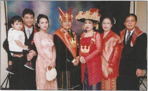 384 Samin Tarigan keluarga