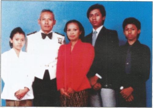 393 Sebastian Sularno Ismail (alm) keluarga