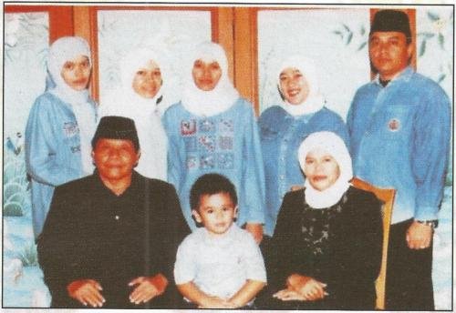 466 Syamsu Djalal keluarga